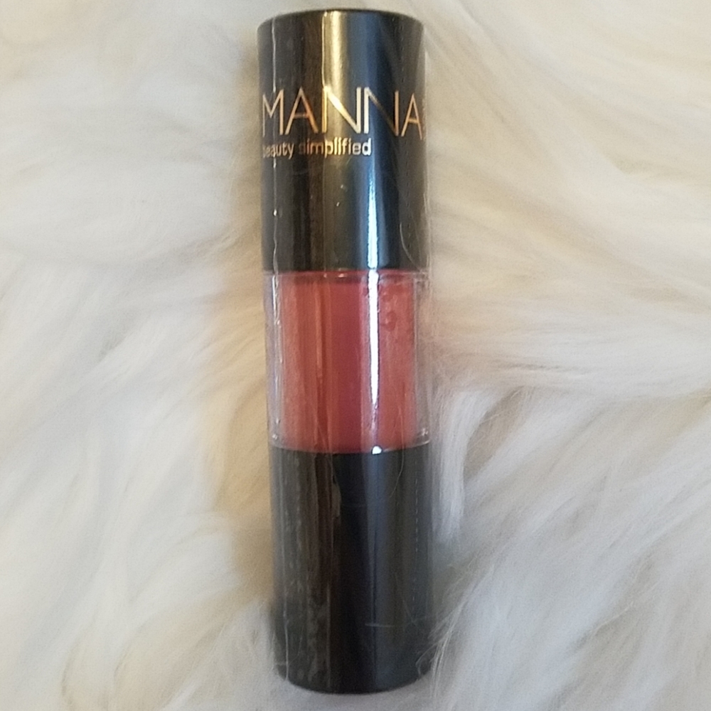 Manna Kadar Beauty Lip Whip